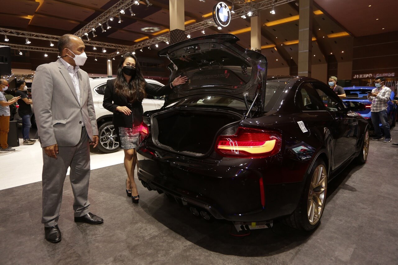 BMW Virtual Assistant